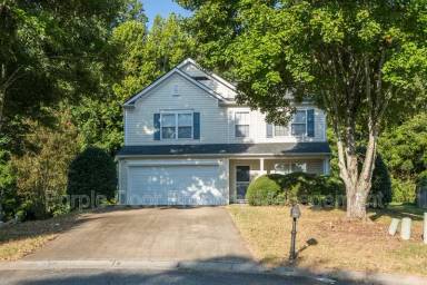 Main picture of 304 Meadow Pt