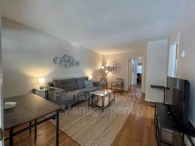 Main picture of 1933 Morehead Ave