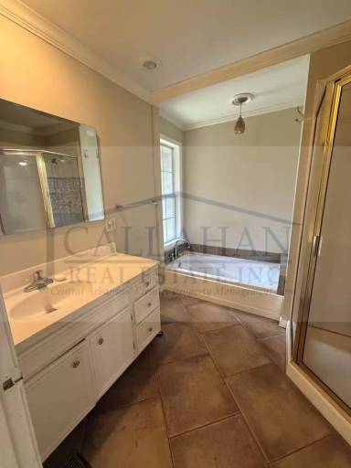Main picture of 5422 Hawthorne Rd