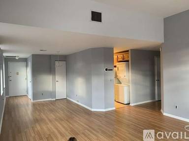 Main picture of 54 W Cherry St
