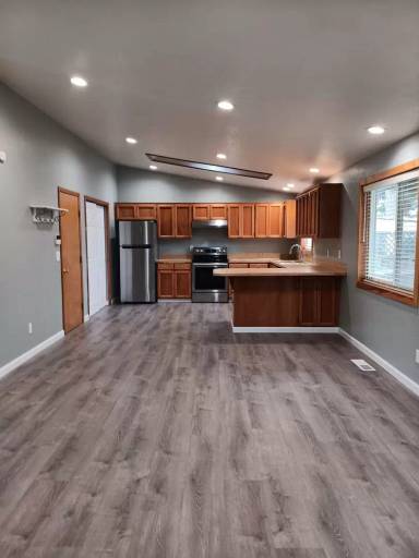 Main picture of 4637 47th Ave NE
