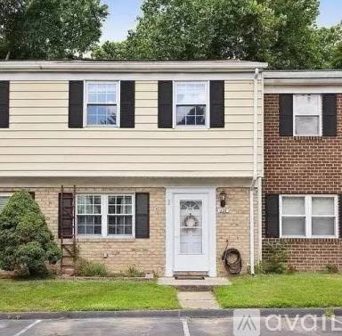 Main picture of 228 Candle Light Ln