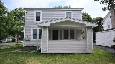 Main picture of 190 Bishop St