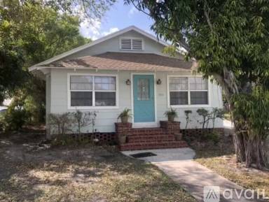 Main picture of 1955 16th Ave