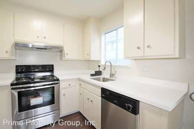 Main picture of 3044 Capp St