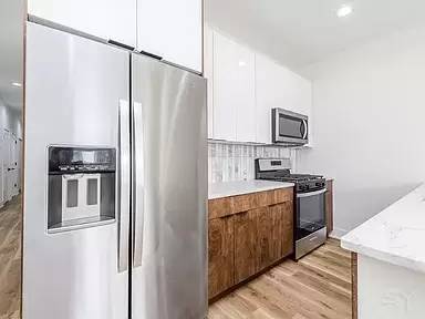 Main picture of 6322 S Evans Ave