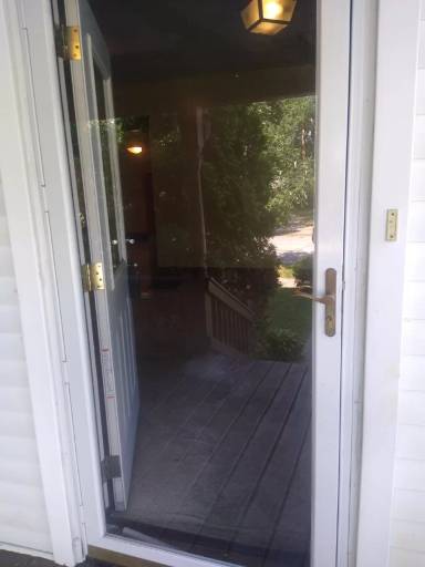 Main picture of 1294 E 188th St