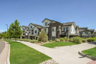 Main picture of 14933 E Belleview Dr