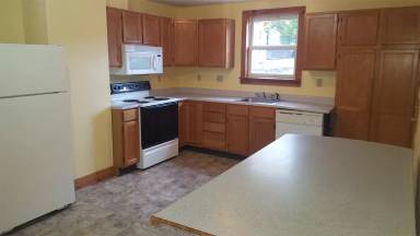 Main picture of 43 Pier St