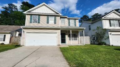 Main picture of 440 Garcia Dr