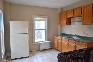Main picture of 61 Bower St