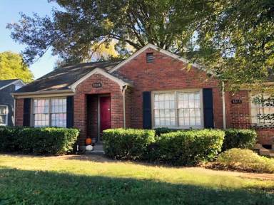 Main picture of 5515 Knob Rd