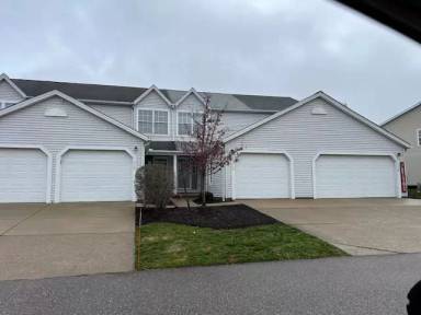 Main picture of 9414 Hickory Ridge Dr