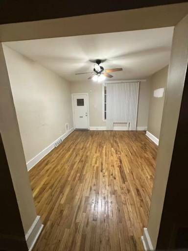 Main picture of 5820 Walton Ave