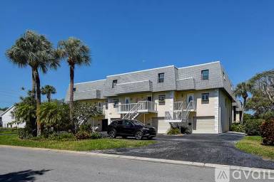 Main picture of 275 Capri Cir N