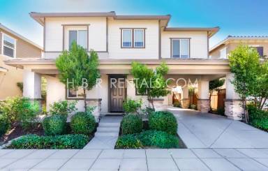 Main picture of 312 E Liverno Ave