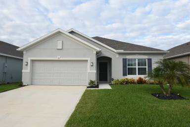 Main picture of 20 Oakleaf Way