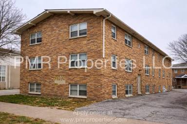 Main picture of 217 S 1st St