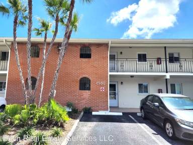 Main picture of 4580 Overlook Dr NE