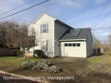 Main picture of 951 W 27th Ave