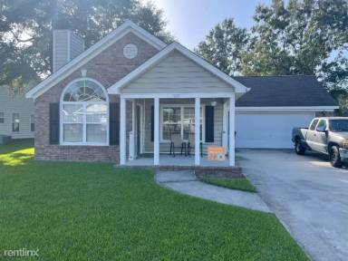 Main picture of 7809 Lumberton Rd