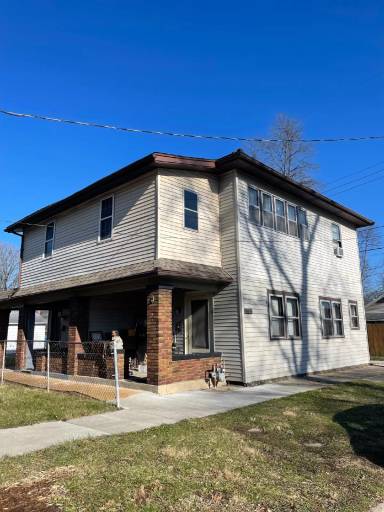 Main picture of 814 Lincoln Street