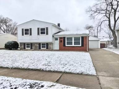 Main picture of 934 N Oakwood St