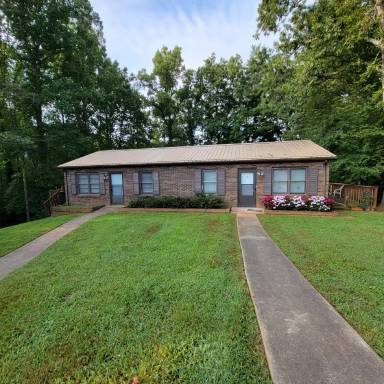 Main picture of 2587 Trenton Park