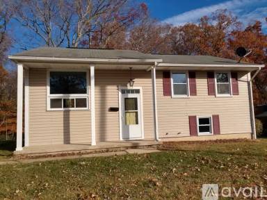 Main picture of 2305 Rosewood Dr