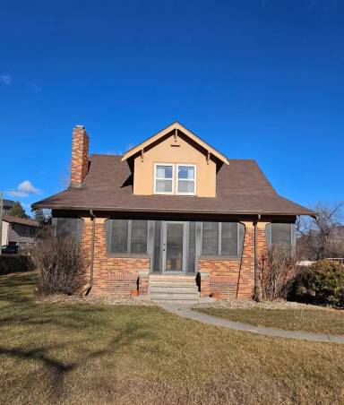 Main picture of 2436 Canyon Lake Dr