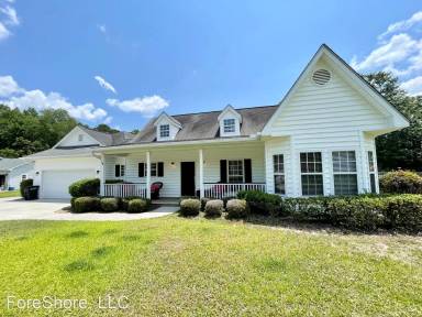 Main picture of 16 Long Lake Dr