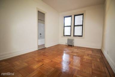 Main picture of 2825 Grand Concourse