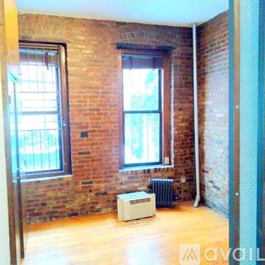 Main picture of 57 Pitt St