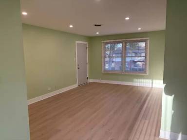 Main picture of 235 Washington Sq