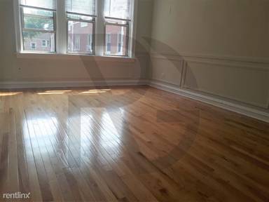 Main picture of 540-48 W Surf St