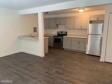 Main picture of 6002 N Winthrop Ave