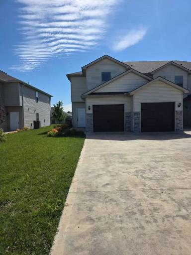 Main picture of 8050 SW 4th St