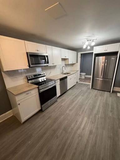 Main picture of 228 N Evans St