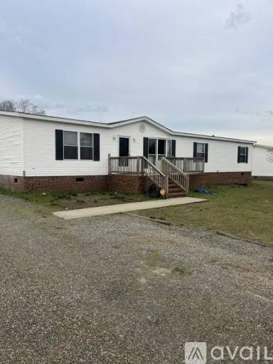Main picture of 108 Tinderwood Dr