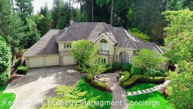 Main picture of 13799 NE 32nd Pl