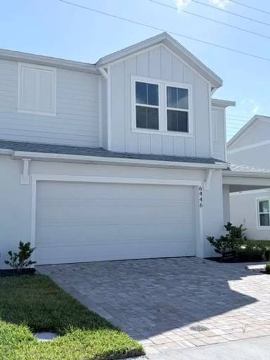 Main picture of 6446 Horseshoe Lane Way