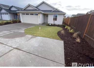 Main picture of 1823 SE Blueberry St