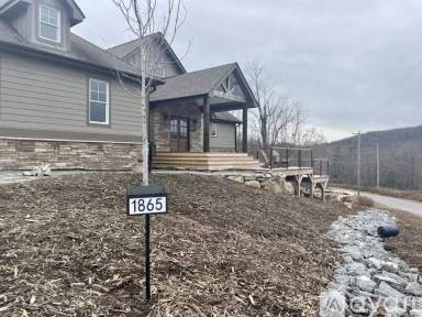 Main picture of 1865 Grey Rock Pkwy