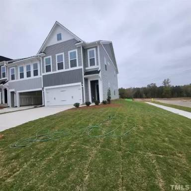 Main picture of 273 Pansy Park