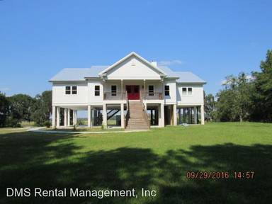 Main picture of 561 Bagley Fussell Rd