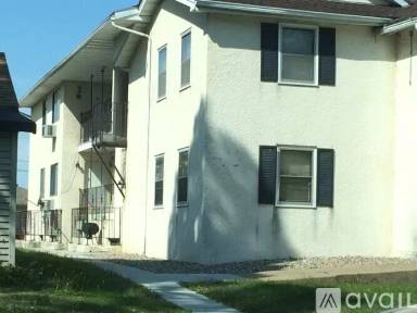 Main picture of 1322 5th Ave S