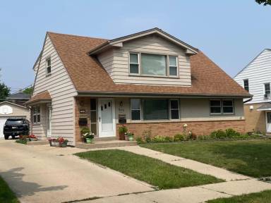 Main picture of 3541 S 79th St