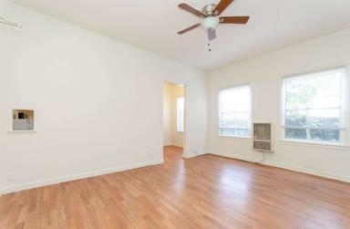 Main picture of 2222 Cambridge St