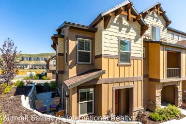 Main picture of 13609 N Hillclimb Ln