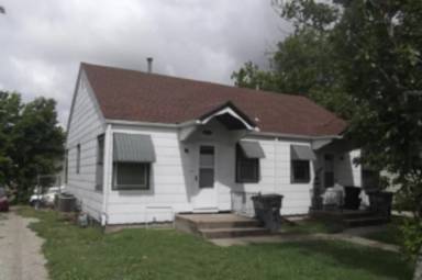 Main picture of 1315 Merchant St